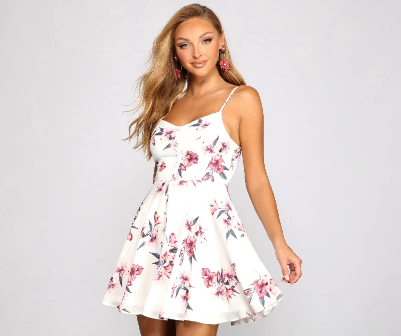 Geometric - Patterned Casual Dresses for a Modern Style​ Simply Stunning Floral Chiffon Skater Dress