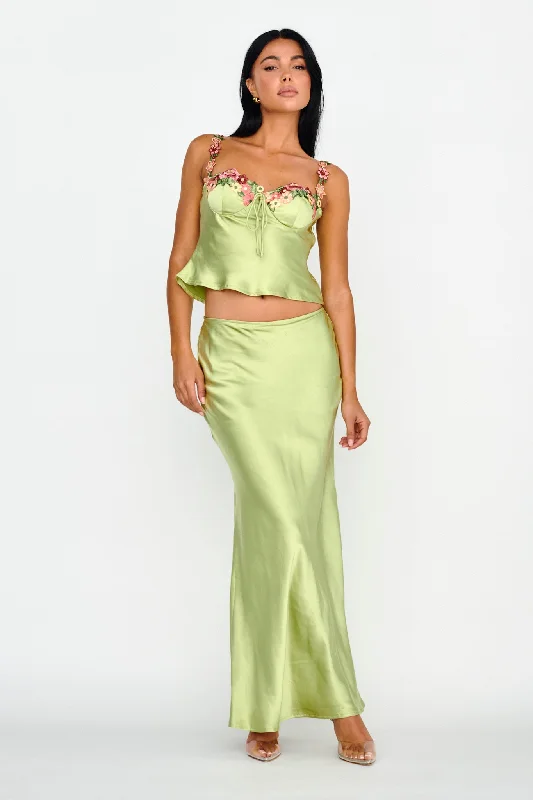 Knit Casual Dresses in Chunky Patterns​ Rose Garden Satin Maxi Skirt Lime