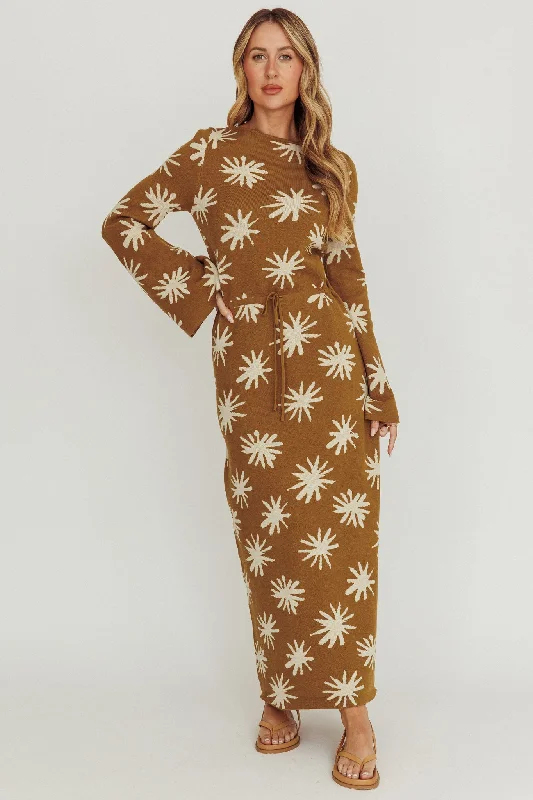 Layered Casual Dresses for a Stylish Ensemble​ Orleans Star Print Knit Maxi Dress Olive