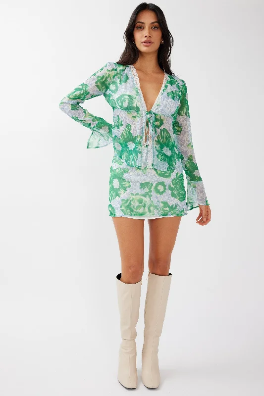 Layered Casual Dresses for a Stylish Ensemble Sincerity Mini Skirt Floral Print Green Layered Casual Dresses for a Stylish Ensemble Sincerity Mini Skirt Floral Print Green