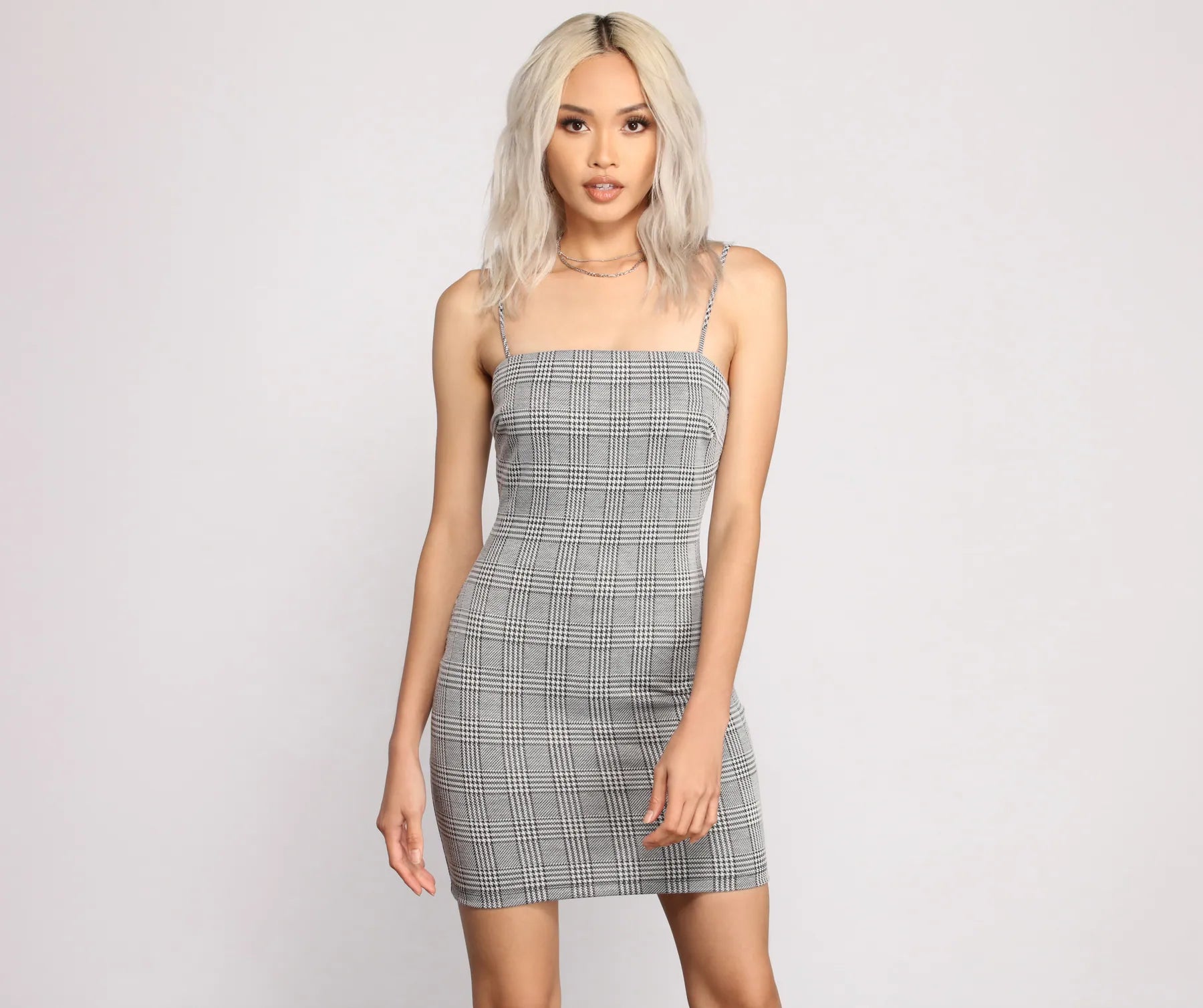 Weekend - Wear Casual Dresses for a Laid - Back Look Pretty In Plaid Knit Mini Dress Weekend - Wear Casual Dresses for a Laid - Back Look Pretty In Plaid Knit Mini Dress
