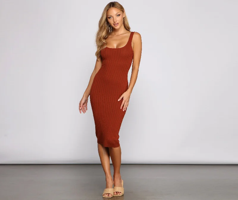 Short - Sleeve Casual Dresses with Printed Graphics​ Basic Must-Have Midi Sweater Dress