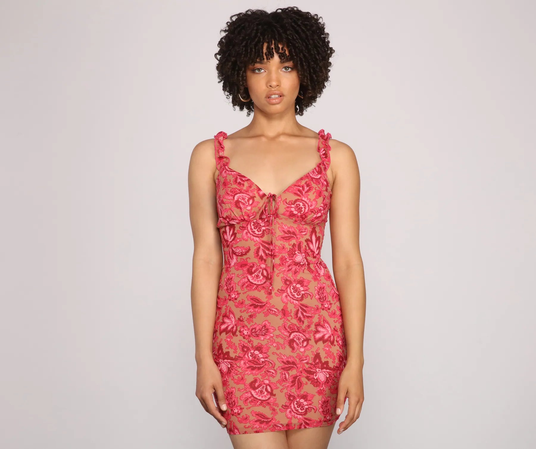 Metallic - Accented Casual Dresses for a Shiny Finish​ Pretty And Chic Paisley Printed Mini Dress