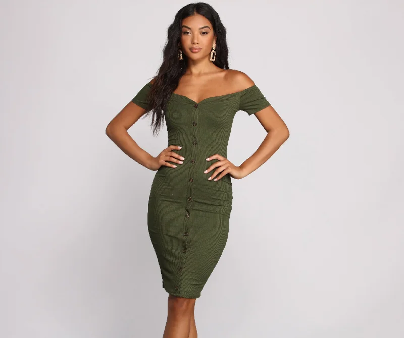 Stretchable Casual Dresses for a Flexible Fit All Buttoned Up Off The Shoulder Midi Dress Stretchable Casual Dresses for a Flexible Fit All Buttoned Up Off The Shoulder Midi Dress