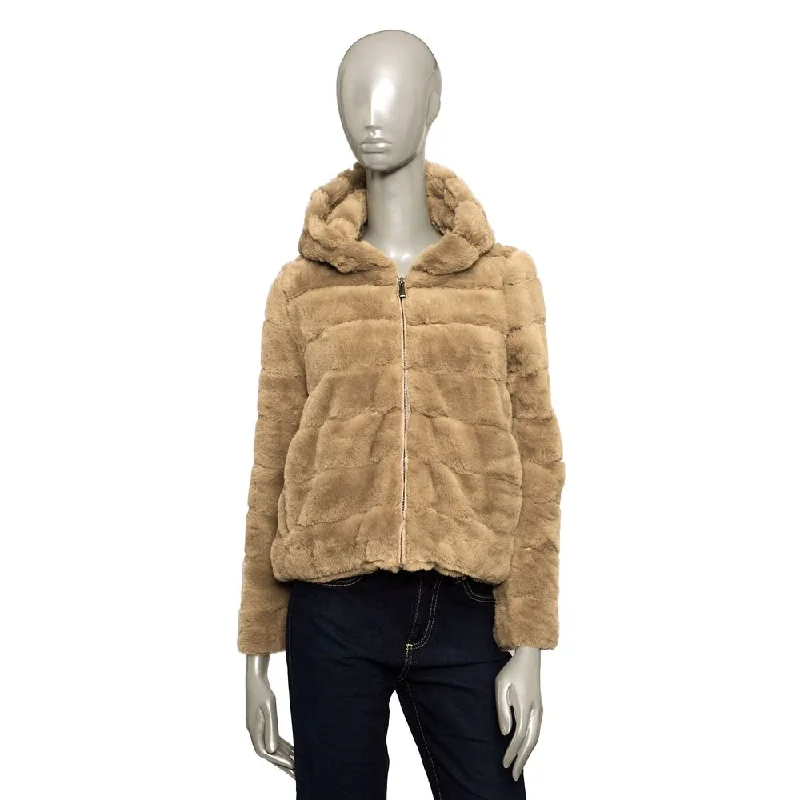 Women's faux fur coats in bright colors for a bold fashion statement Baldinini Trend Polyester Jackets & Women's Coat Women's faux fur coats in bright colors for a bold fashion statement Baldinini Trend Polyester Jackets & Women's Coat