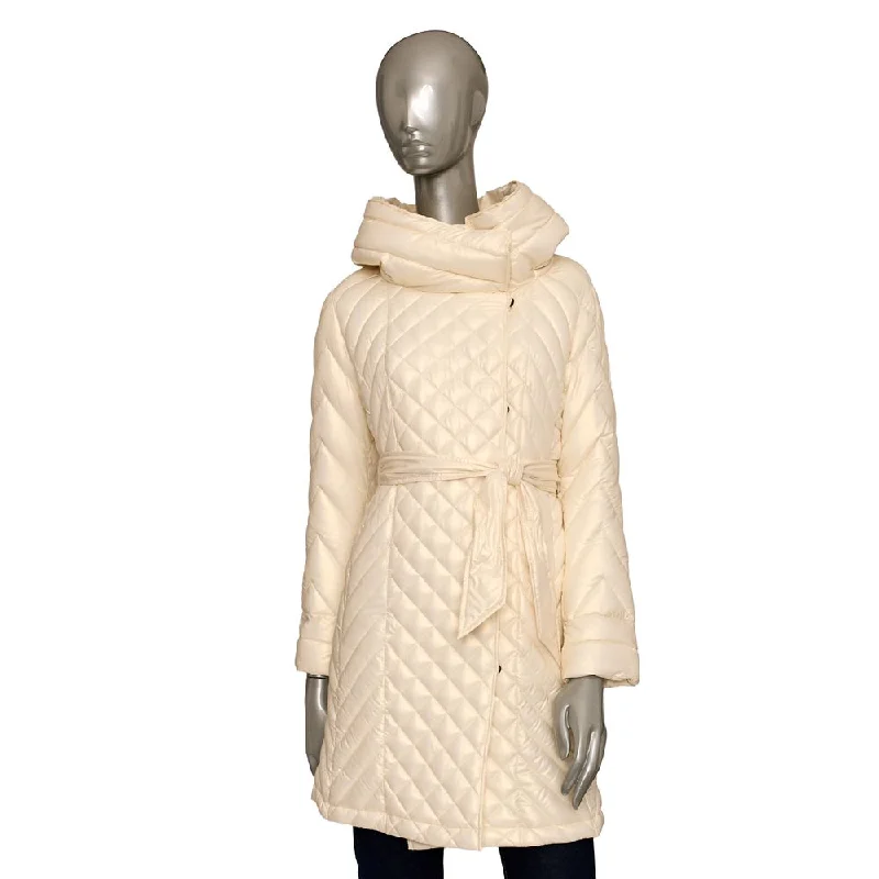 Women's knee - length wool blend coats with a fur collar for added warmth Baldinini Trend Polyester Jackets & Women's Coat Women's knee - length wool blend coats with a fur collar for added warmth Baldinini Trend Polyester Jackets & Women's Coat