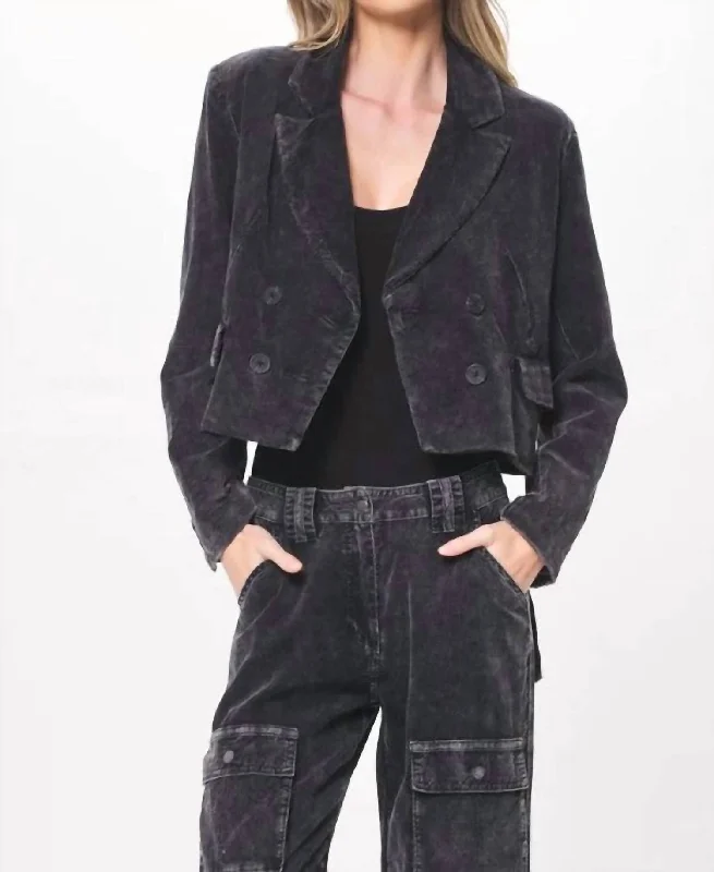 Single - Breasted Women's Tweed Blazers with Gold Buttons for a Classic Look Cropped Cord Blazer W/ Cargo Pocket In Black Single - Breasted Women's Tweed Blazers with Gold Buttons for a Classic Look Cropped Cord Blazer W/ Cargo Pocket In Black