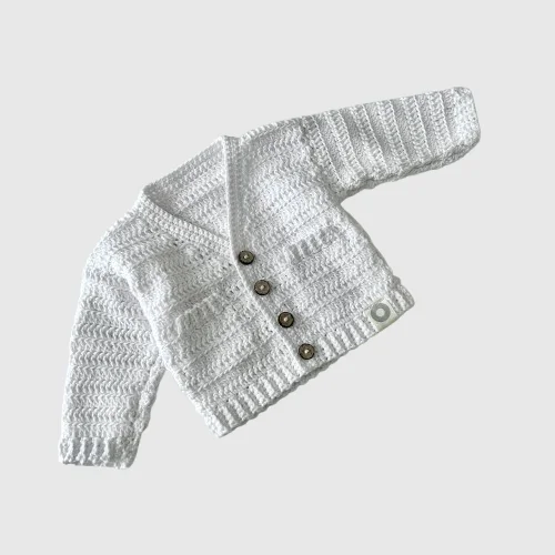boyfriend style women cardigan for a relaxed fit Ainsley Cardigan - White