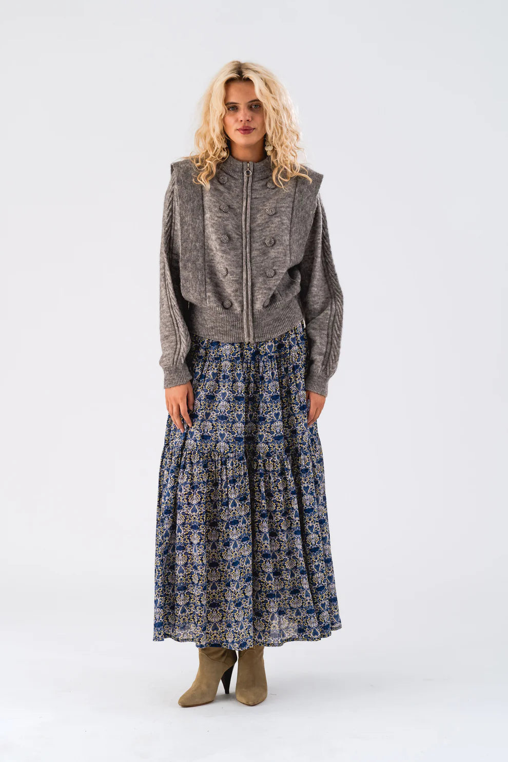 sequin embellished women cardigan for special occasions Lollys Laundry Light Grey Novia Cardigan