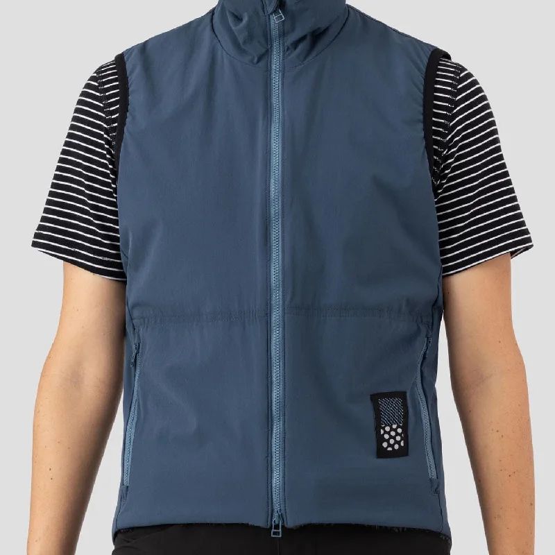 Women's cropped down jackets in bold colors for a sporty and fashionable winter outfit Women's Alpha Daily Vest - Stone Blue Women's cropped down jackets in bold colors for a sporty and fashionable winter outfit Women's Alpha Daily Vest - Stone Blue
