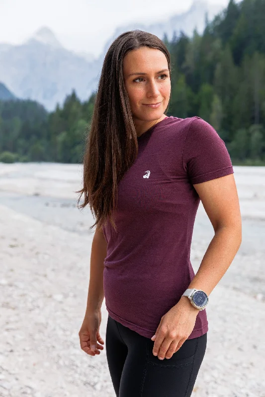 Scoop Neck Women's Linen Blend Tank Tops for Summer  Breeze Merino Tee Aubergine