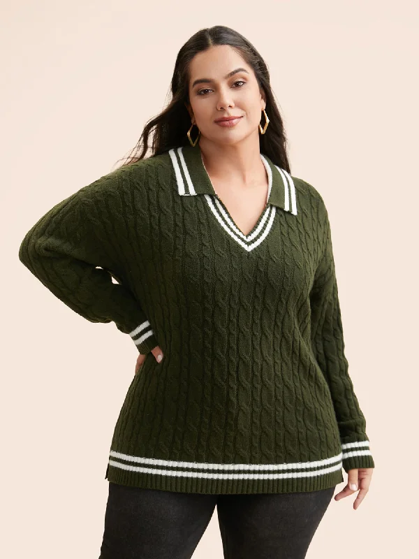 Women's Sequined Trimmed Sweater in Gold for a Glamorous Party LookContrast Trim Split Hem Pullover Women's Sequined Trimmed Sweater in Gold for a Glamorous Party LookContrast Trim Split Hem Pullover