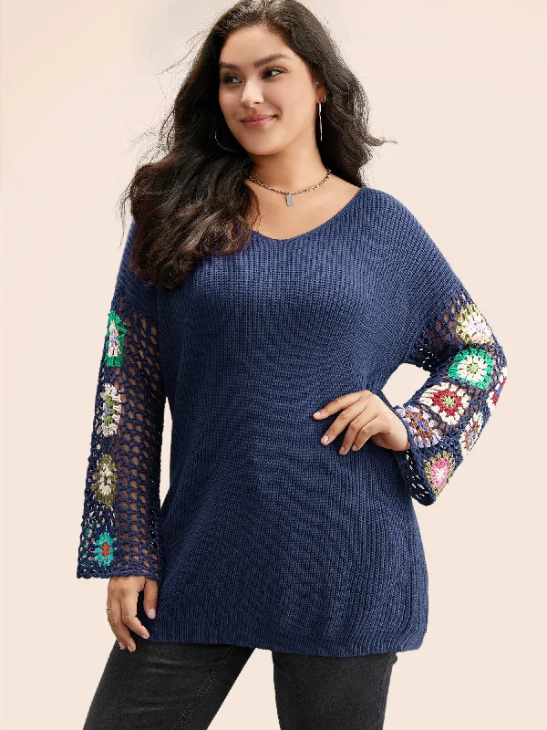Plus Size Women's Off - Shoulder Ruffled Hem Sweater in Pink for a Feminine and Flirty LookFloral Embroidered Hollow Out Pullover