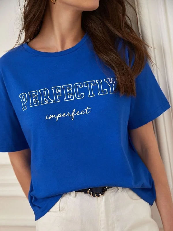 Women's hoodie with a glittery print for a glamorous and sparkly appearance Perfectly imperfect women tshirt oversized Women's hoodie with a glittery print for a glamorous and sparkly appearance Perfectly imperfect women tshirt oversized