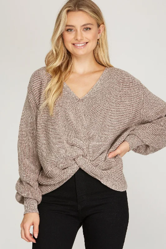 Women's Longline Boyfriend - Style Sweater in Gray for a Relaxed and Casual OutfitTwisted Knit Sweater