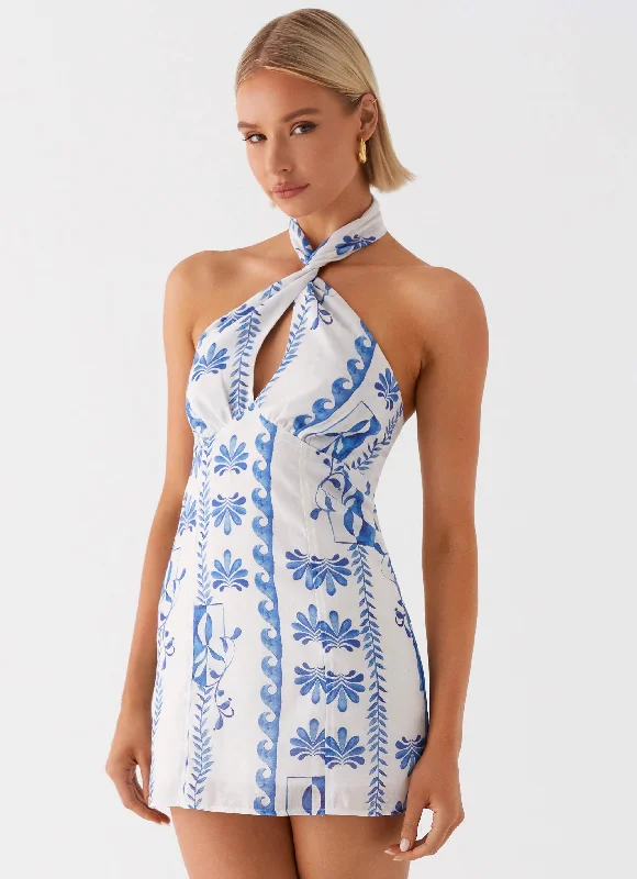Plus Size Women Dress with a Flattering A - Line Cut for Comfort and Style Sabine Linen Mini Dress - Floral Wave