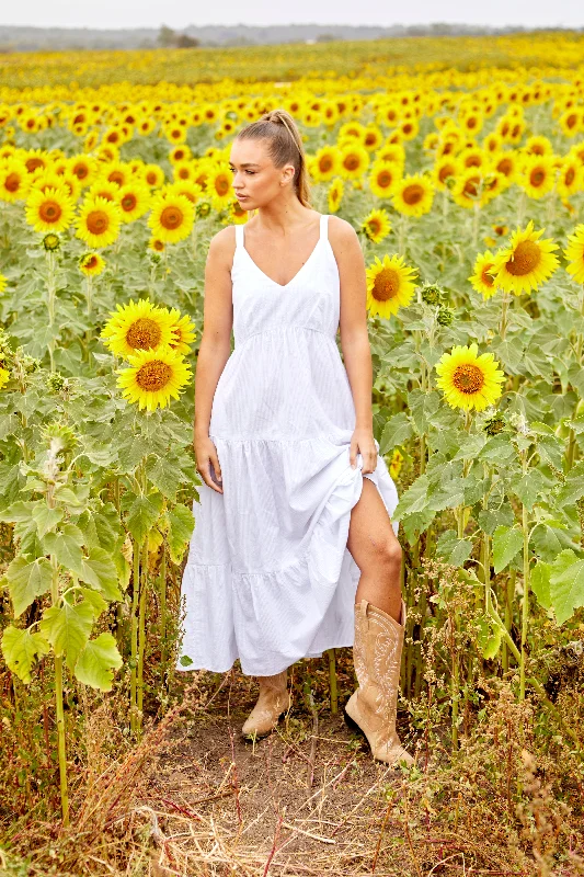 Empire Waist Women Dress to Accentuate the Bust and Conceal the Waist Sass Phillipa Tiered Maxi Dress White