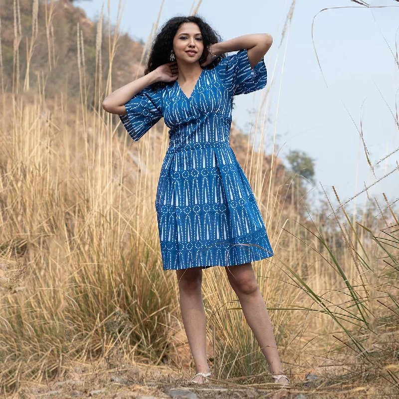 Plus Size Women Dress with a Flattering A - Line Cut for Comfort and Style Plus Size Women Dress with a Flattering A - Line Cut for Comfort and Style Cotton Short Dress for Women | Indigo | Block Print