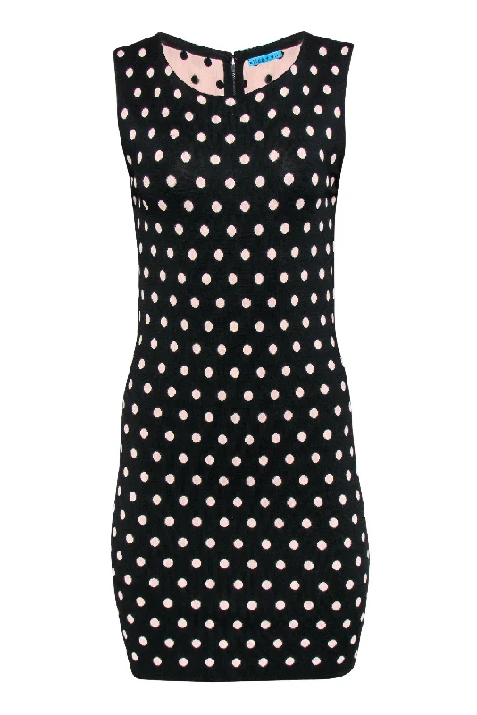 Maxi Women Dress with Floral Print for a Bohemian Vibe Maxi Women Dress with Floral Print for a Bohemian Vibe Alice & Olivia - Black & Light Pink Polka Dot Sleeveless Knit Bodycon Dress Sz M