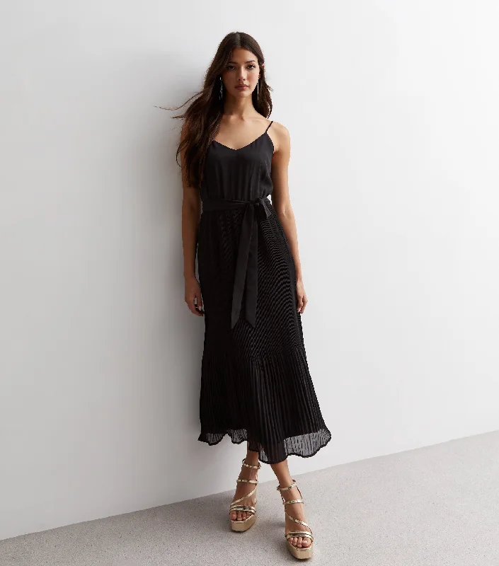 Plus Size Women Dress with a Flattering A - Line Cut for Comfort and Style Plus Size Women Dress with a Flattering A - Line Cut for Comfort and Style Black Cami Top Pleated Midi Dress