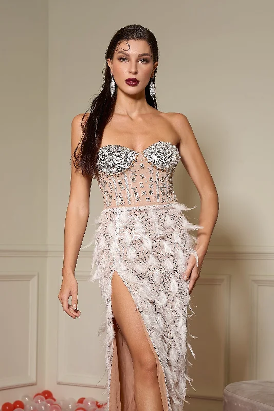 Shift Women Dress with a Simple and Classic Design for Everyday Wear Shift Women Dress with a Simple and Classic Design for Everyday Wear Cerelia Exquisite Tulle Feather Dress