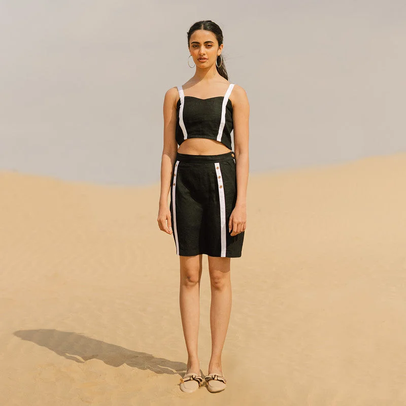 Pleated Women Dress with a Timeless and Elegant Texture Pleated Women Dress with a Timeless and Elegant Texture Linen Skirt Co Ord Set for Women | Black