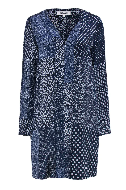Little Black Women Dress with Sequins for a Glamorous Night Out Little Black Women Dress with Sequins for a Glamorous Night Out Diane von Furstenberg - Navy & White Patchwork Print Silk Shift Dress Sz M
