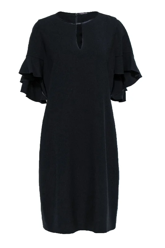 Empire Waist Women Dress to Accentuate the Bust and Conceal the Waist Empire Waist Women Dress to Accentuate the Bust and Conceal the Waist Elie Tahari - Navy Blue Shift Dress w/ Keyhole & Flutter Sleeves Sz 12