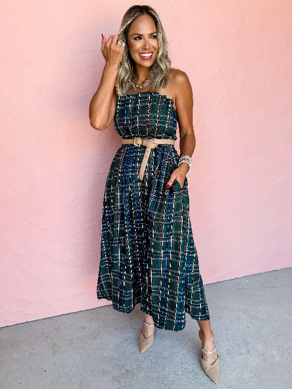 Printed Abstract Women Dress for a Modern and Artistic Appeal Printed Abstract Women Dress for a Modern and Artistic Appeal Life Of The Plaid Strapless Midi Dress