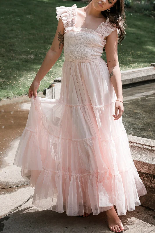 Backless Women Dress for a Sexy and Alluring Look at Evening Events Backless Women Dress for a Sexy and Alluring Look at Evening Events Fiori Tulle Tiered Maxi Dress - Pink