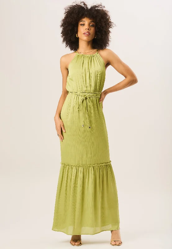 Ball Gown Women Dress with a Full Skirt for a Princess - like Look Ball Gown Women Dress with a Full Skirt for a Princess - like Look Green Halter Neck Maxi Dress