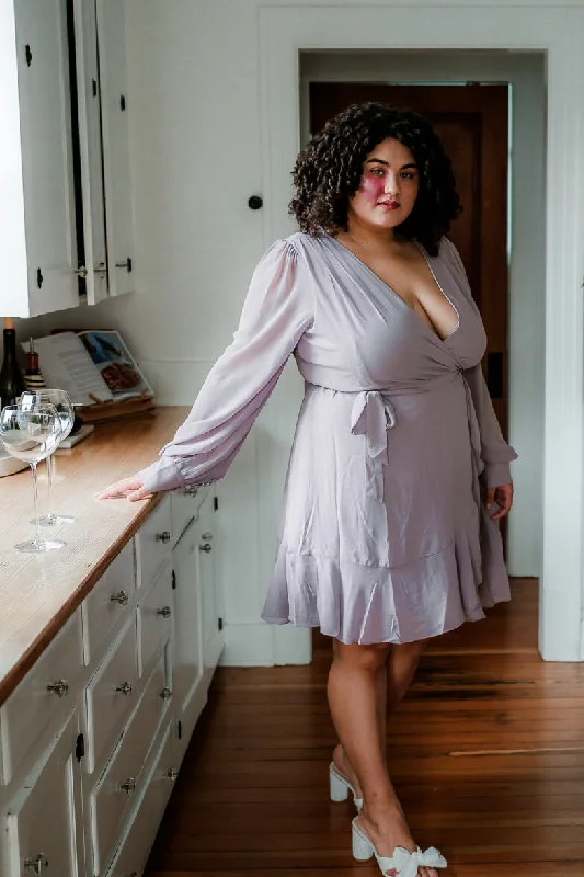 Mini Women Dress with a Short Hem for a Young and Trendy Style Mini Women Dress with a Short Hem for a Young and Trendy Style Leslie Mauve Wrap Mini Dress