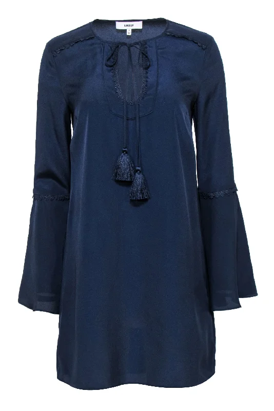 Shift Women Dress with a Simple and Classic Design for Everyday Wear Shift Women Dress with a Simple and Classic Design for Everyday Wear Likely - Navy Bell Sleeve Shift Dress w/ Tassels & Lace Trim Sz S