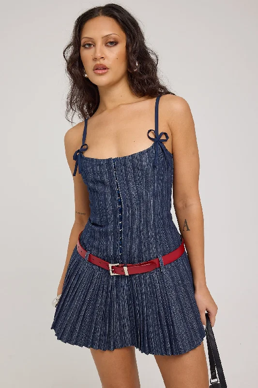 Halter Neck Women Dress to Show Off the Shoulders and Neckline Halter Neck Women Dress to Show Off the Shoulders and Neckline Lioness Charismatic Mini Dress Dark Pinstripe Halter Neck Women Dress to Show Off the Shoulders and Neckline Halter Neck Women Dress to Show Off the Shoulders and Neckline Lioness Charismatic Mini Dress Dark Pinstripe