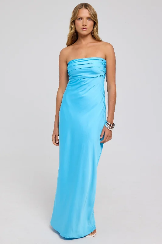 Off - the - Shoulder Women Dress for a Romantic and Feminine Look Off - the - Shoulder Women Dress for a Romantic and Feminine Look Perfect Stranger Corrie Strapless Maxi Dress Blue Off - the - Shoulder Women Dress for a Romantic and Feminine Look Off - the - Shoulder Women Dress for a Romantic and Feminine Look Perfect Stranger Corrie Strapless Maxi Dress Blue