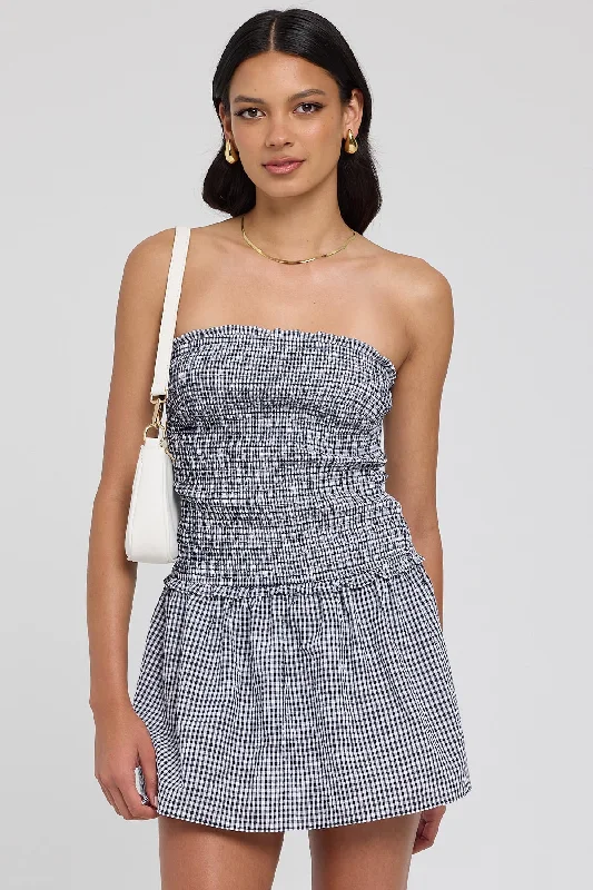 Long - Sleeve Women Dress in Velvet for a Luxurious Winter Look Long - Sleeve Women Dress in Velvet for a Luxurious Winter Look Luck & Trouble Frankie Shirred Mini Dress Navy Gingham Long - Sleeve Women Dress in Velvet for a Luxurious Winter Look Long - Sleeve Women Dress in Velvet for a Luxurious Winter Look Luck & Trouble Frankie Shirred Mini Dress Navy Gingham