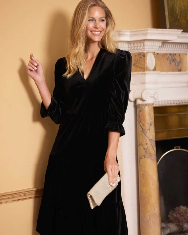 Mini Women Dress with a Short Hem for a Young and Trendy Style Mini Women Dress with a Short Hem for a Young and Trendy Style Maggie Dress - Stretch Velvet