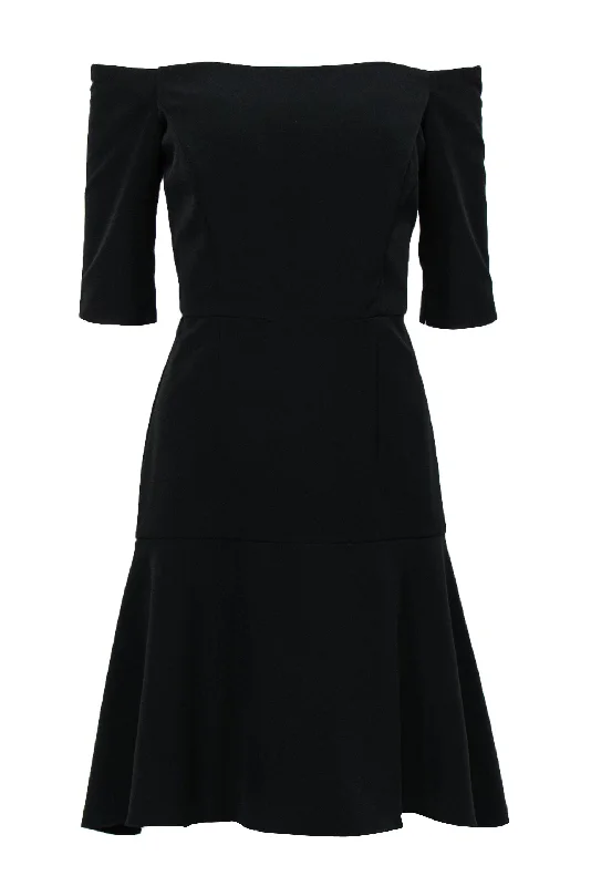 Mini Women Dress with a Short Hem for a Young and Trendy Style Mini Women Dress with a Short Hem for a Young and Trendy Style Milly - Black Off-the-Shoulder Dress w/ Ruffled Skirt Sz 10