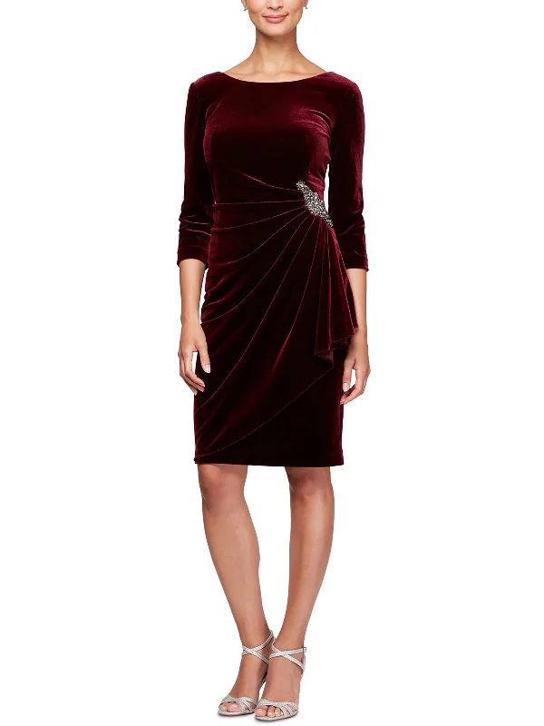 Little Black Women Dress with Sequins for a Glamorous Night Out Little Black Women Dress with Sequins for a Glamorous Night Out Petites Womens Velvet Pleated Cocktail and Party Dress