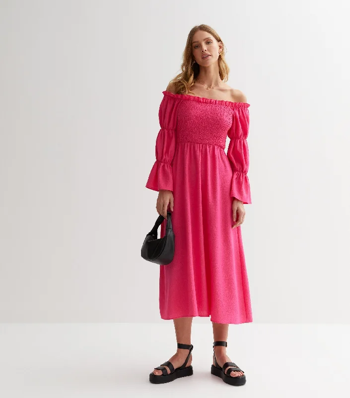 Empire Waist Women Dress to Accentuate the Bust and Conceal the Waist Empire Waist Women Dress to Accentuate the Bust and Conceal the Waist Pink Textured Shirred Top Smock Midi Dress