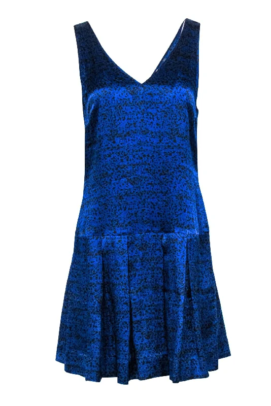 Lace - Embellished Women Dress for an Elegant and Sophisticated Appearance Lace - Embellished Women Dress for an Elegant and Sophisticated Appearance Rebecca Taylor - Black & Blue Printed Satin Drop-Waist Dress Sz 6