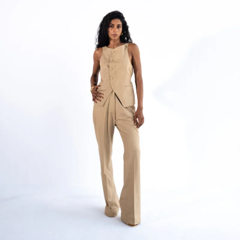 Mermaid - Style Women Dress with a Fitted Silhouette for Special Occasions Mermaid - Style Women Dress with a Fitted Silhouette for Special Occasions Linen Straight Pants For Women | Beige Mermaid - Style Women Dress with a Fitted Silhouette for Special Occasions Mermaid - Style Women Dress with a Fitted Silhouette for Special Occasions Linen Straight Pants For Women | Beige