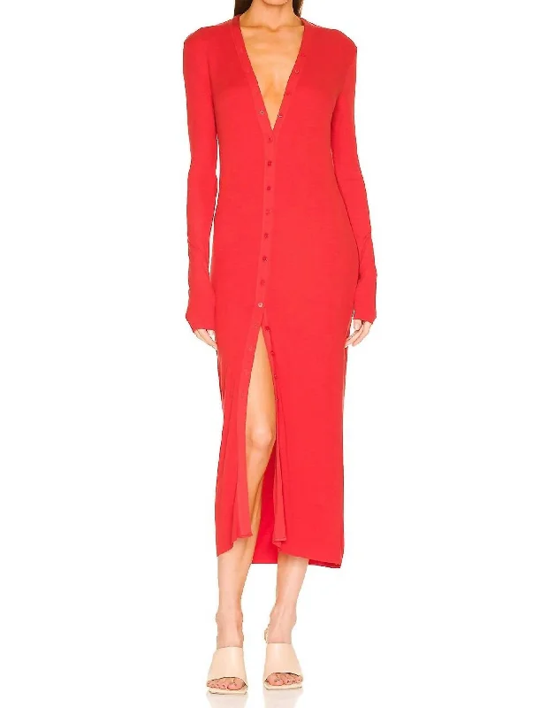 Long - Sleeve Women Dress in Velvet for a Luxurious Winter Look Long - Sleeve Women Dress in Velvet for a Luxurious Winter Look Silk Rib L/s Cardigan Midi In Blood Orange