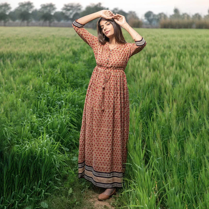 Shift Women Dress with a Simple and Classic Design for Everyday Wear Shift Women Dress with a Simple and Classic Design for Everyday Wear Cotton A-Line Dress for Women | Handblock Printed | Brown