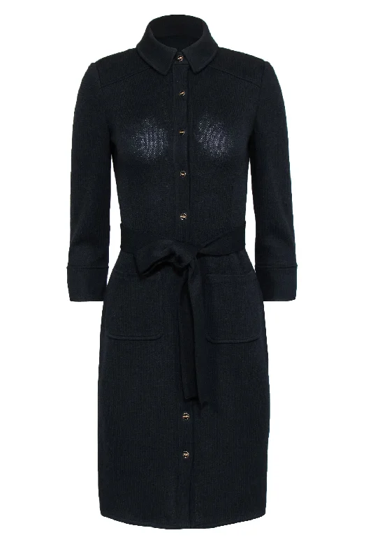 Long - Sleeve Women Dress in Velvet for a Luxurious Winter Look Long - Sleeve Women Dress in Velvet for a Luxurious Winter Look St. John - Navy Knit Golden Button Dress w/ Belt Sz 4