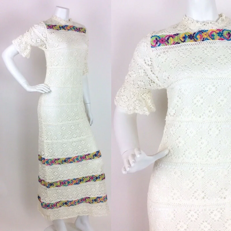 Ball Gown Women Dress with a Full Skirt for a Princess - like Look Ball Gown Women Dress with a Full Skirt for a Princess - like Look VTG 60S 70S WHITE CREAM EMBROIDERED CROCHET MAXI DRESS 6 8