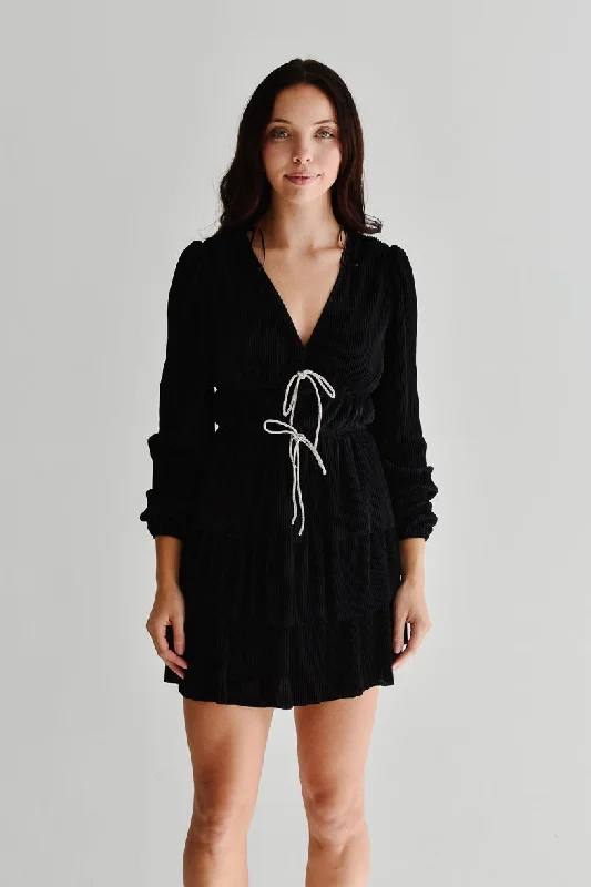 Wrap - Style Women Dress with Adjustable Fit for All Body Types Wrap - Style Women Dress with Adjustable Fit for All Body Types Wren Rhinestone Bow Mini Dress