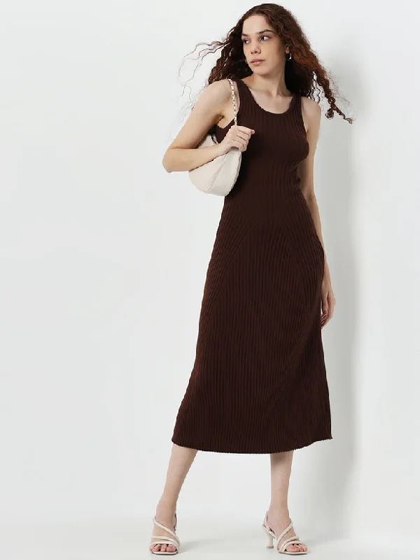 Midi dresses with lace - up fronts for a unique and adjustable style Nuon Dark Brown Ribbed Textured Cotton Straight Dress Midi dresses with lace - up fronts for a unique and adjustable style Nuon Dark Brown Ribbed Textured Cotton Straight Dress