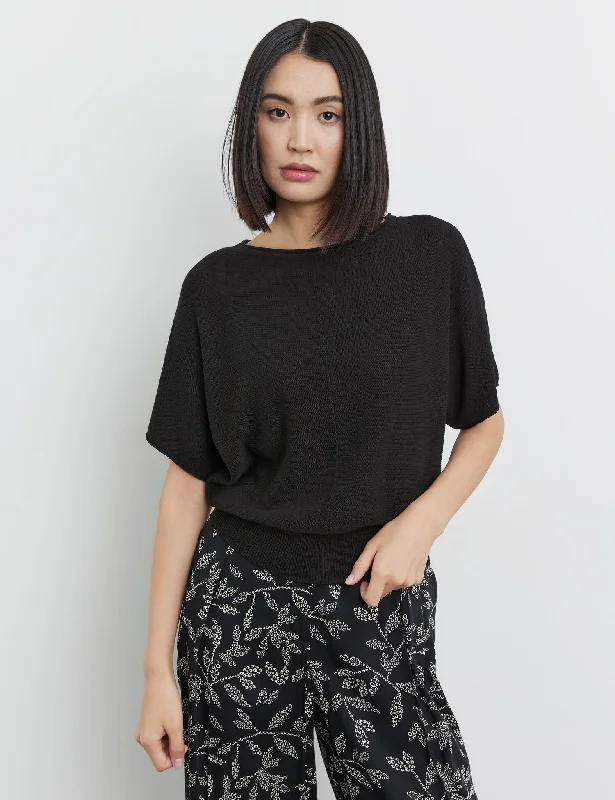 Lace - Trimmed Women's Pullovers in a Boho Aesthetic Casual Summer Pullover
