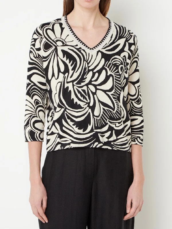 Ruffled Women's Pullovers in Soft Pastels for a Feminine Touch Pullover with Print